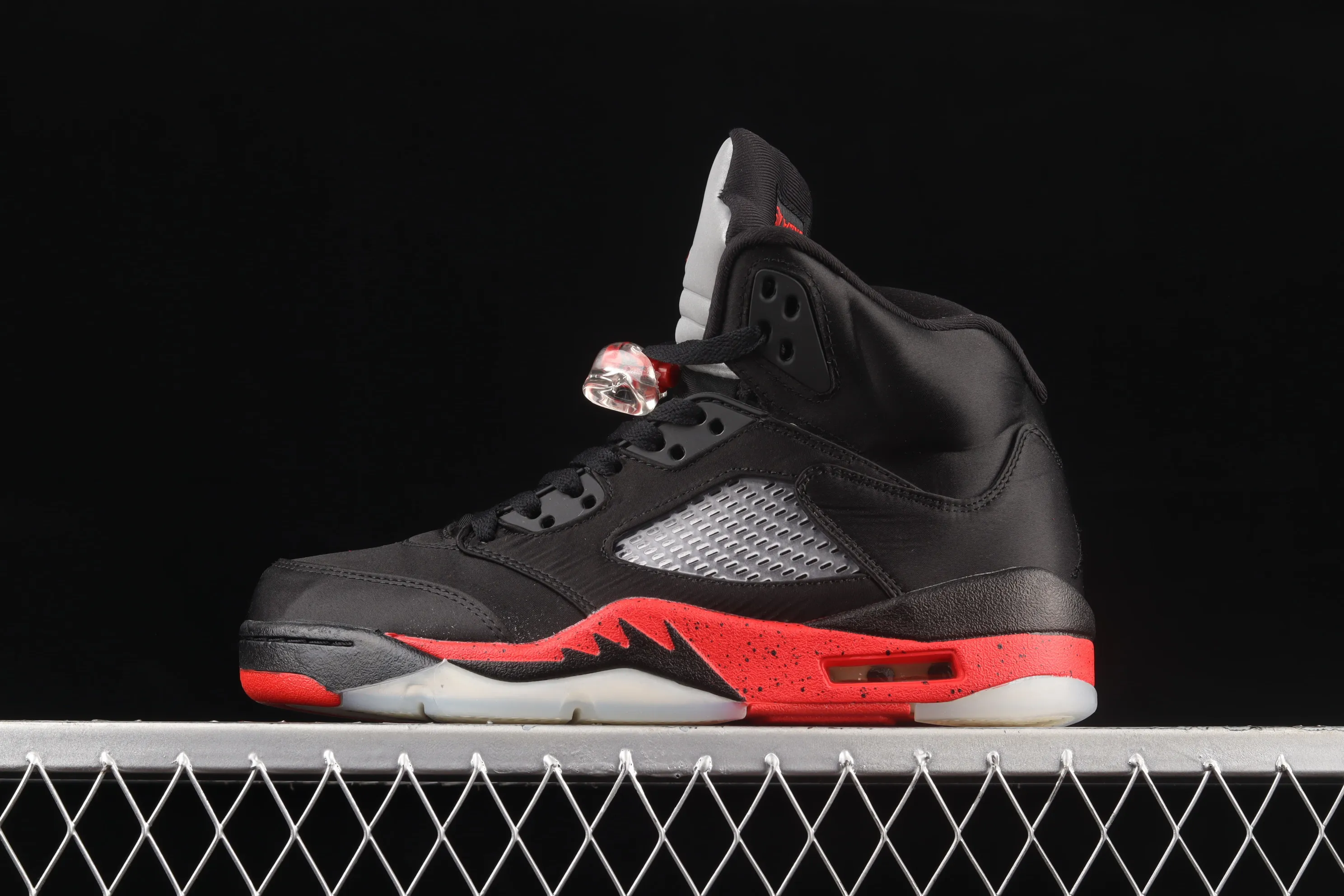 All categories Air Jordan Jordan series basketball shoes Air Jordan 5 Air Jordan 5 Satin Bred AJ5 Joe 5 black and red silk 3M reflective basketball shoes 136027-006